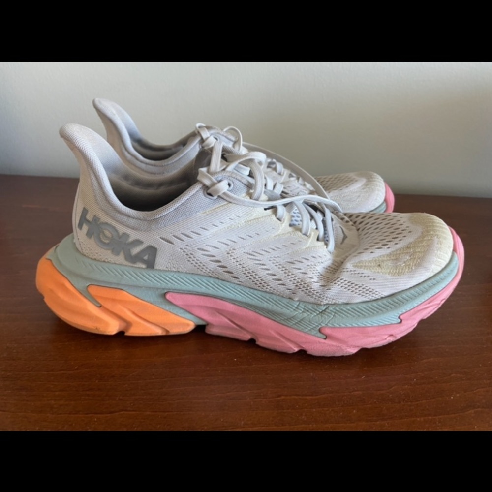 Hoka Clifton edge